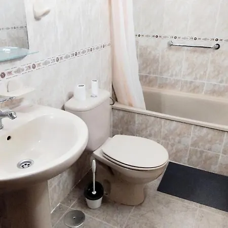 Apartament Cristianos 2bdr Near The